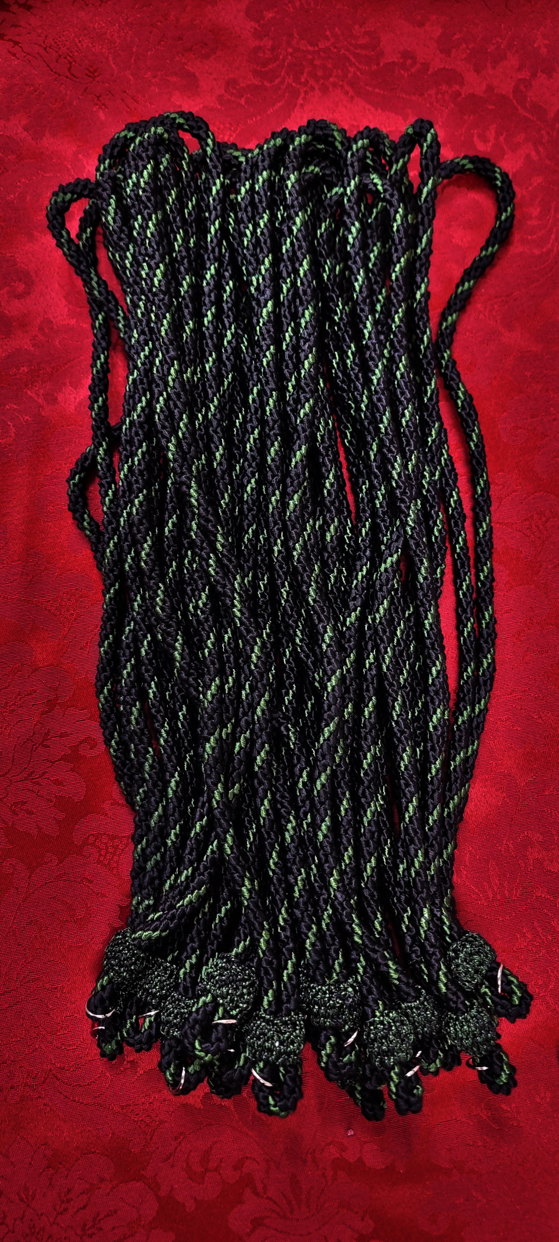 Cordón Medallero verde y negro